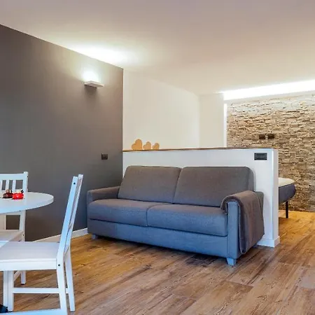 Italo Apartment *